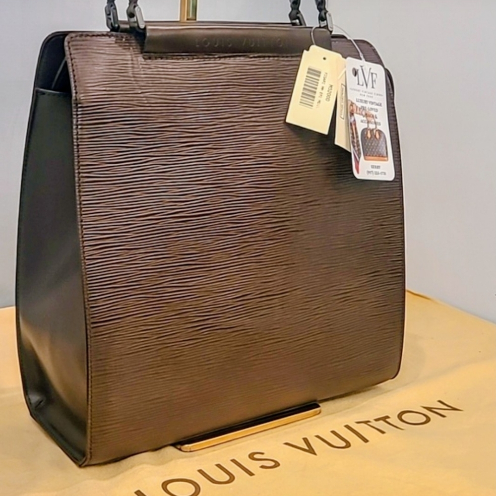 Louis Vuitton Vintage 2001 Figari MM EPI Bag       Moca/ Silver Hardware - Picture 3 of 8